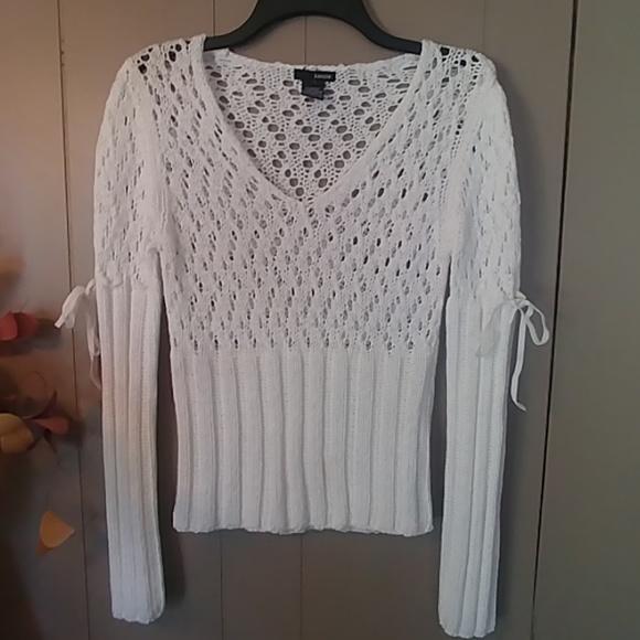 kenzie Sweaters - Cute Sweater! NWOT!